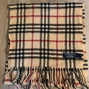 Burberry Plaid Classic Scarf 100% Cashmere